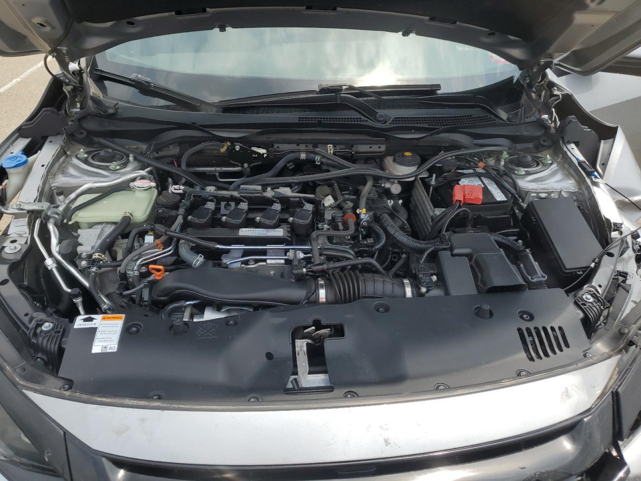 2018 Honda Civic Sport VIN: SHHFK7H43JU211599 Lot: 64427035