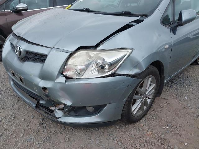 2009 TOYOTA AURIS TR S