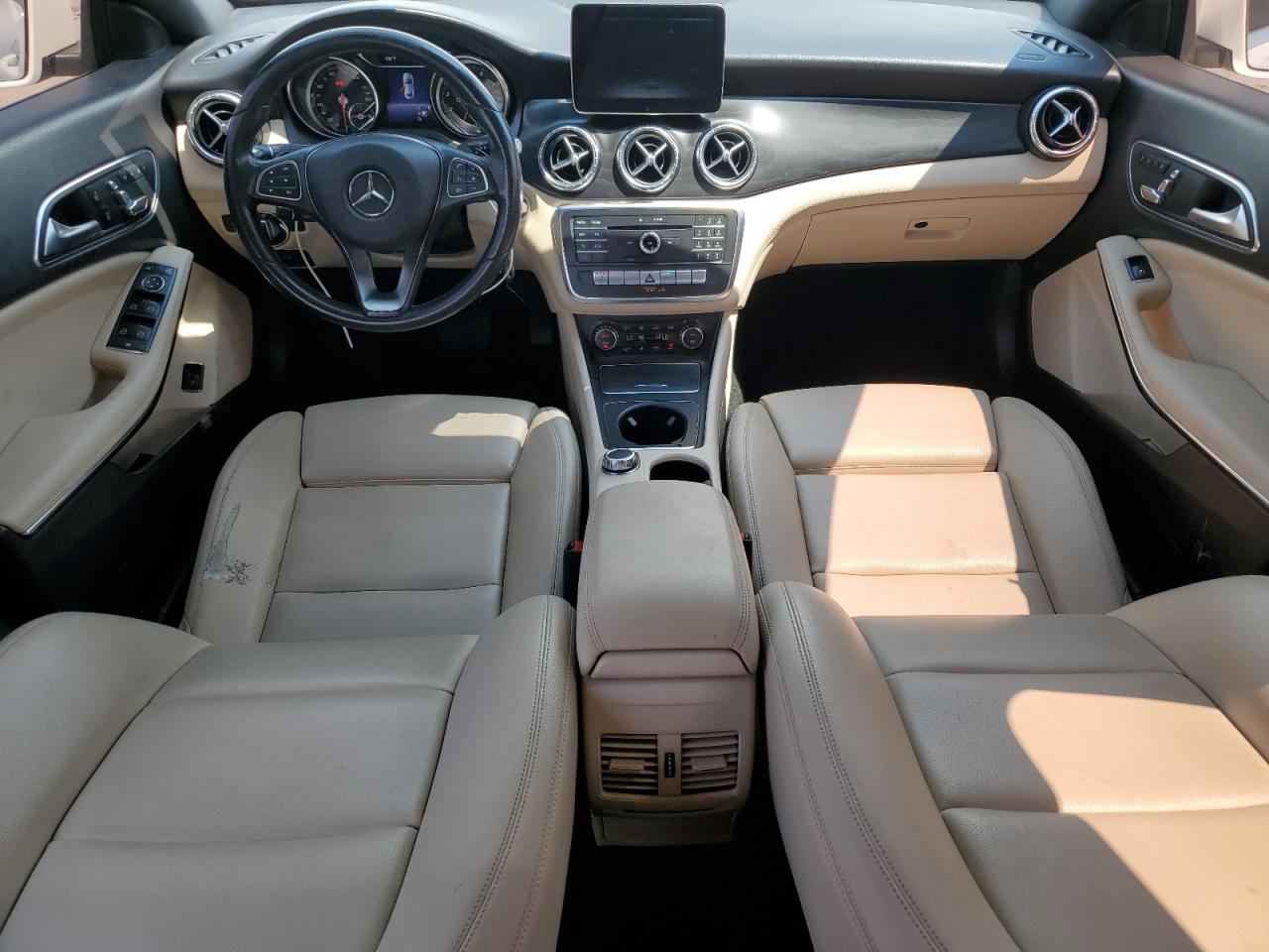 2018 Mercedes-Benz Cla 250 VIN: WDDSJ4EB8JN681560 Lot: 64517875