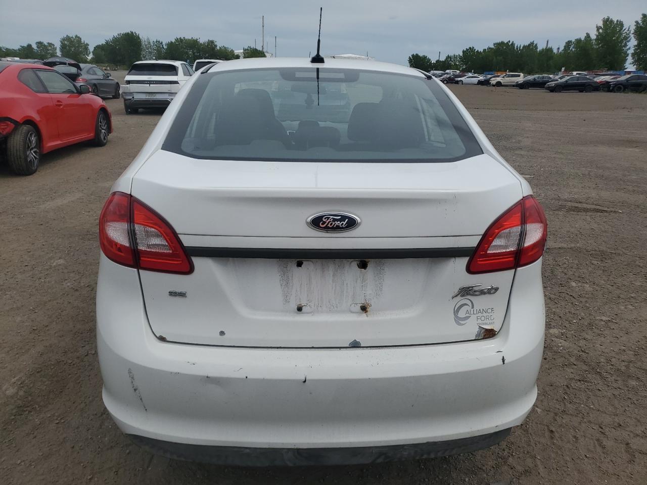 3FADP4BJ0DM106547 2013 Ford Fiesta Se