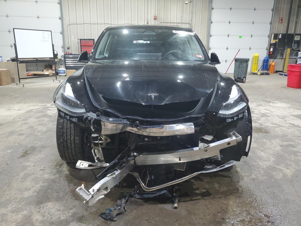 2022 Tesla Model Y VIN: 7SAYGDEF1NF545722 Lot: 65038395