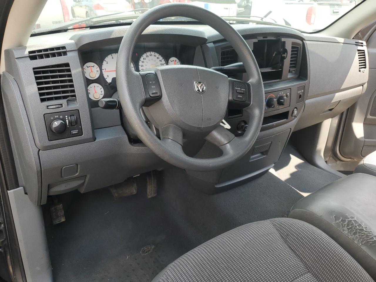 2007 Dodge Ram 1500 St VIN: 1D7HA16K87J557165 Lot: 63660185