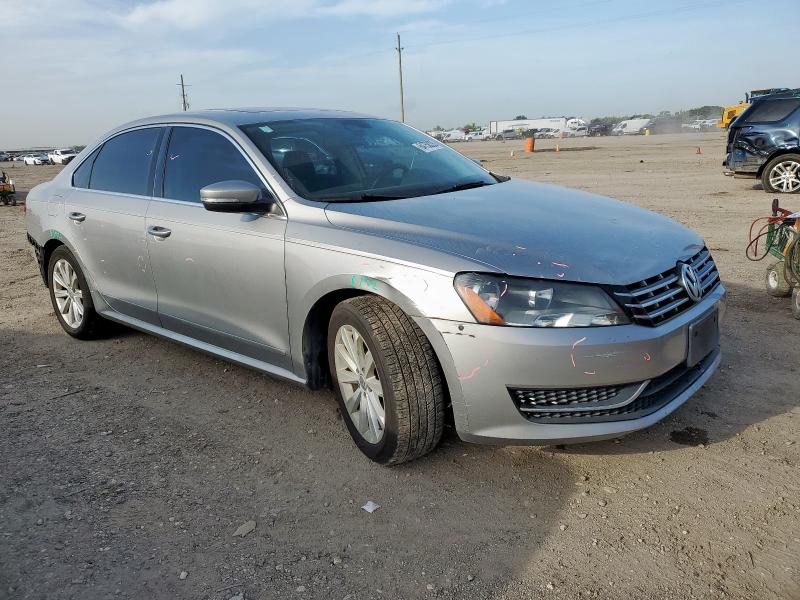  VOLKSWAGEN PASSAT 2013 Srebrny