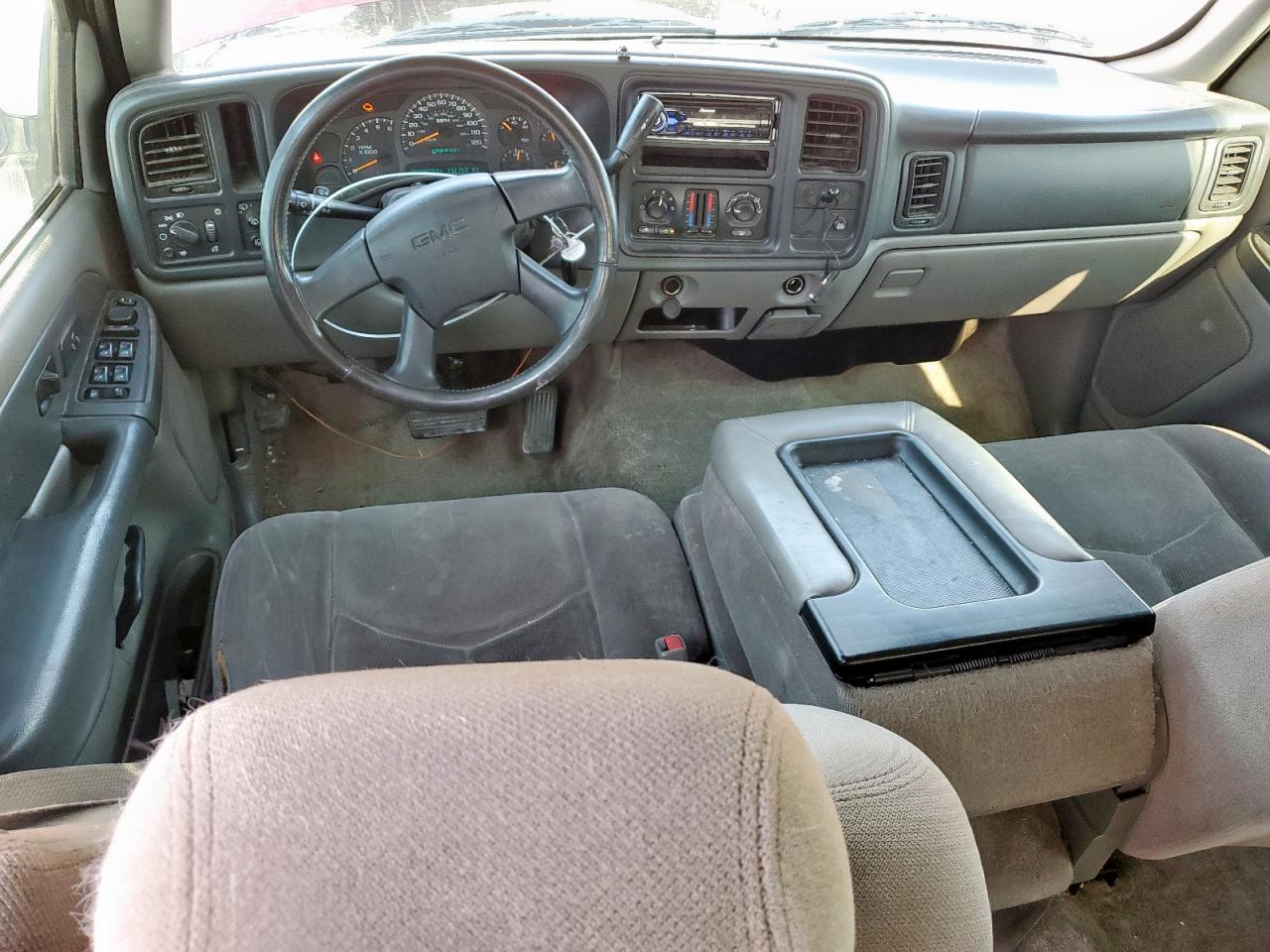 2003 GMC Yukon VIN: 1GKEC13V33R242568 Lot: 64579015