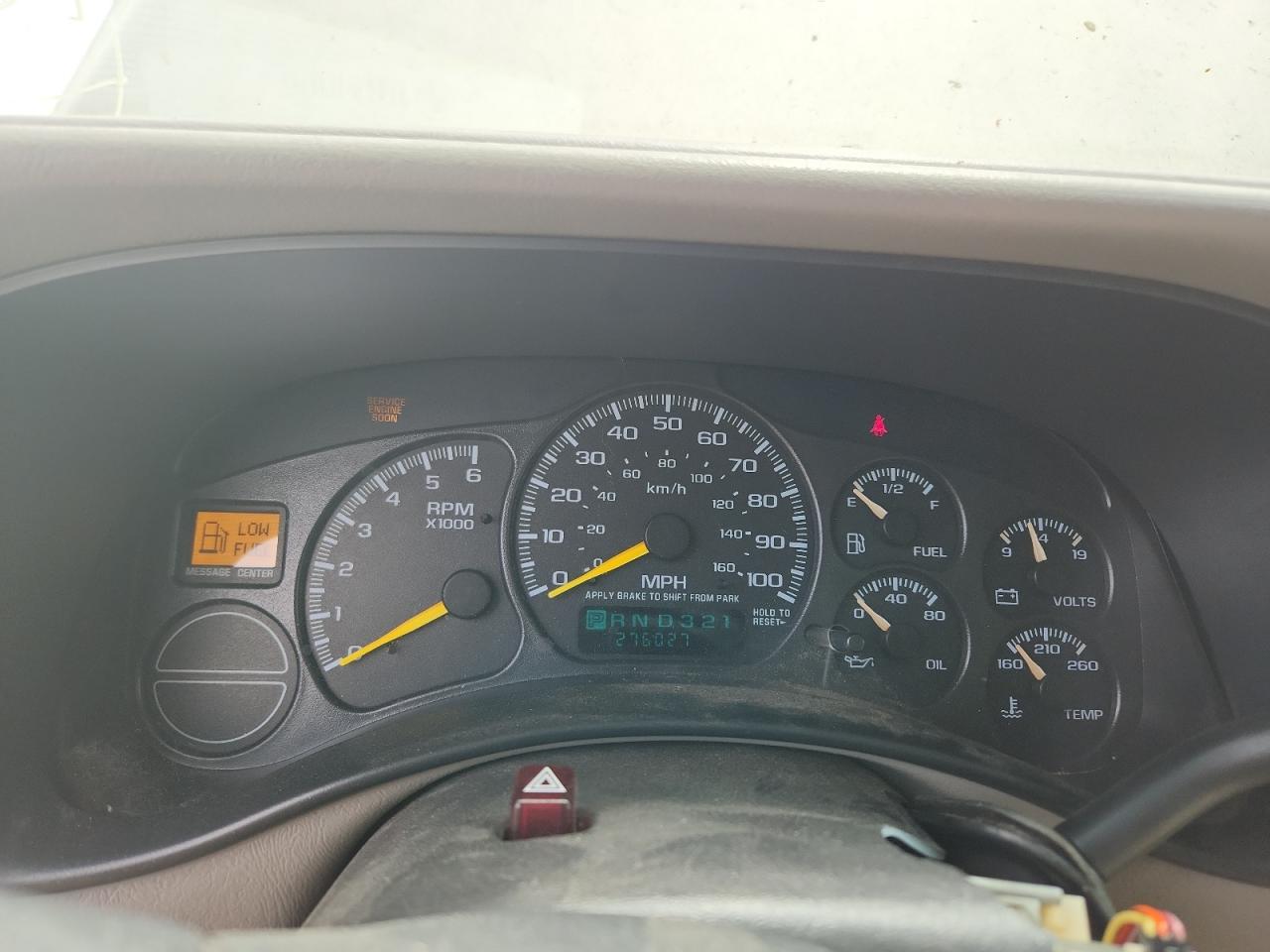2000 Chevrolet Suburban K1500 VIN: 3GNFK16T8YG154983 Lot: 64551975
