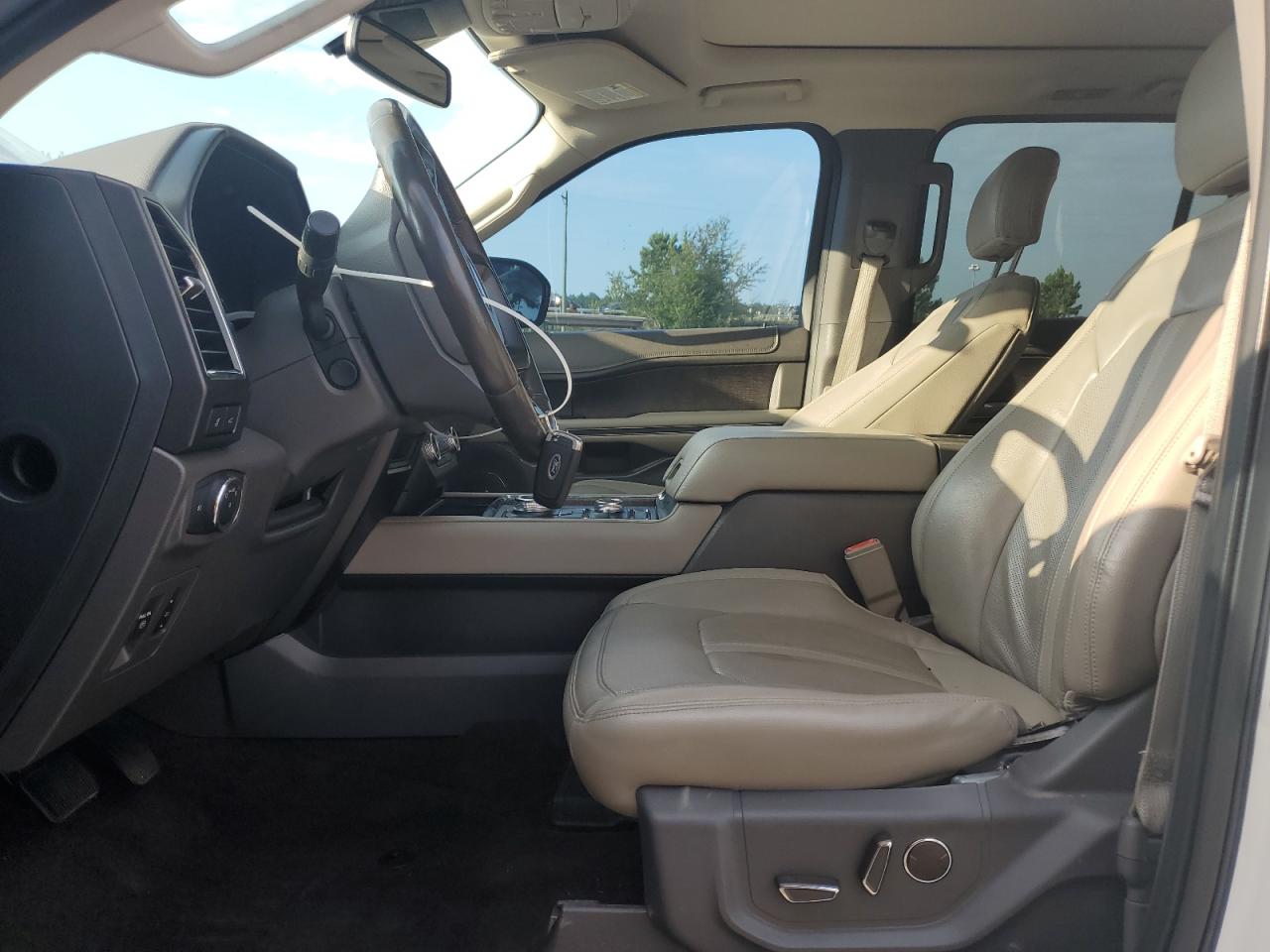 2018 Ford Expedition Max Limited VIN: 1FMJK2AT8JEA62460 Lot: 63071475
