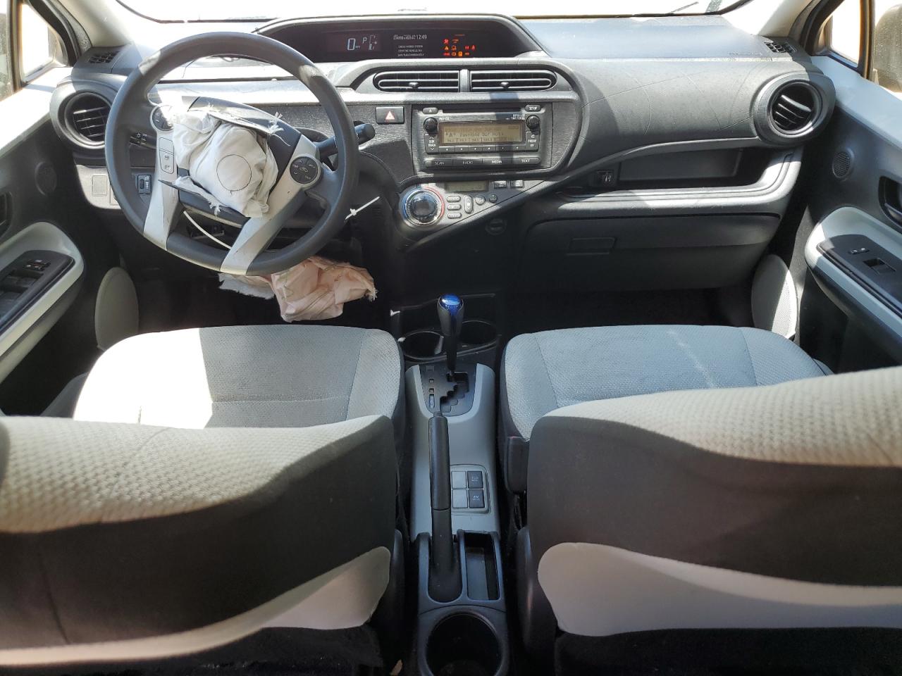 2014 Toyota Prius C VIN: JTDKDTB36E1574139 Lot: 64427165