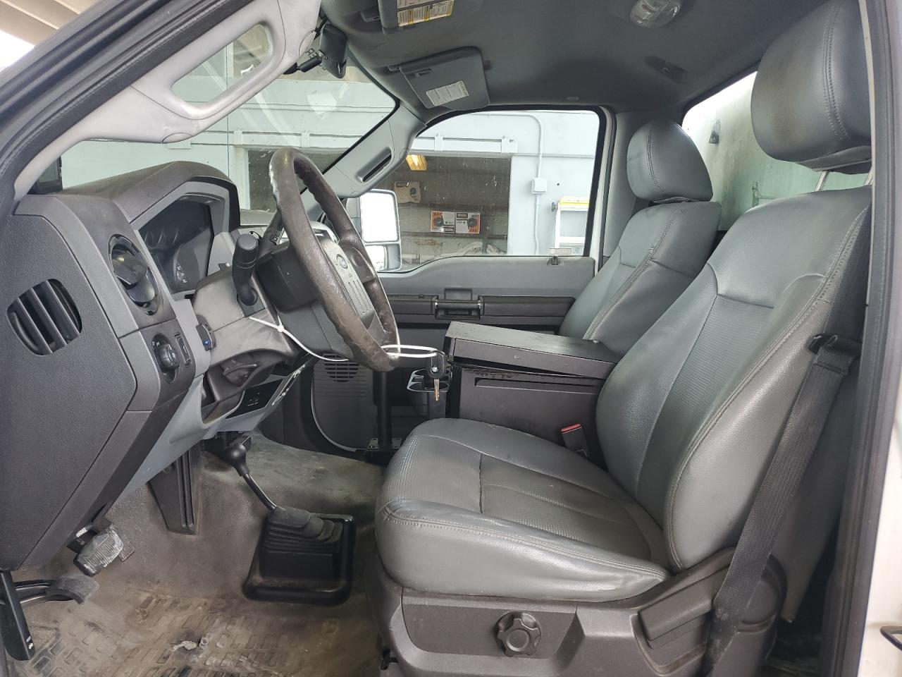 2014 Ford F250 Super Duty VIN: 1FTBF2B64EEA81163 Lot: 65412345