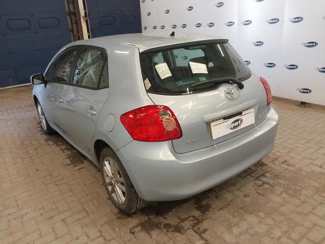 2009 TOYOTA AURIS TR V