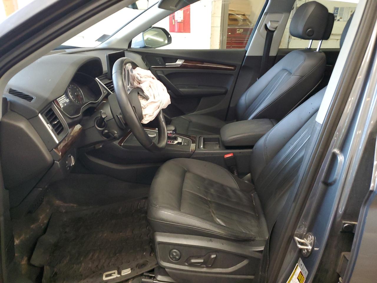 wa1anafy9j2014049 WA1ANAFY9J2014049 2018 Audi Q5 Premium