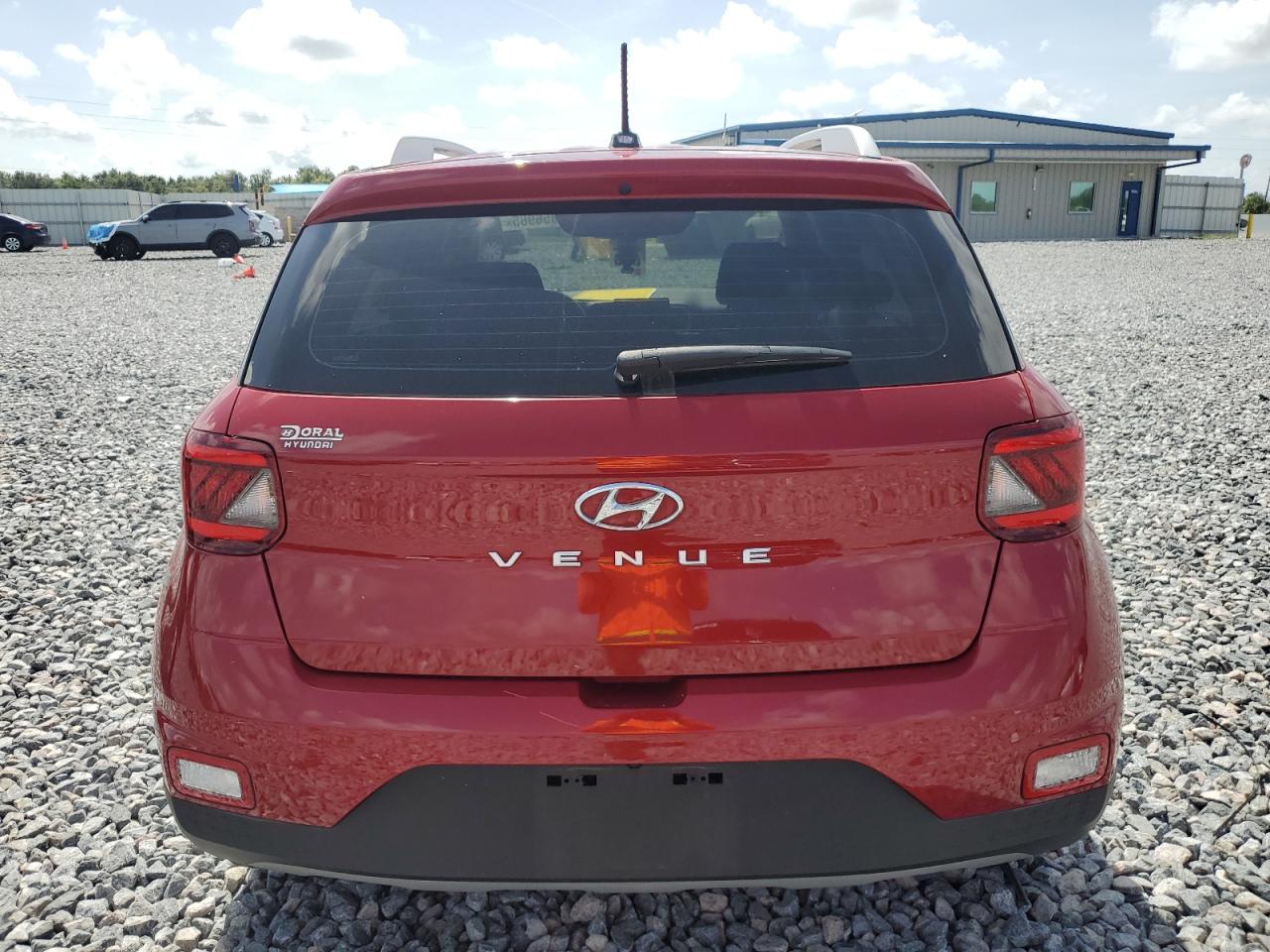 2023 Hyundai Venue Sel VIN: KMHRC8A31PU231879 Lot: 63856985