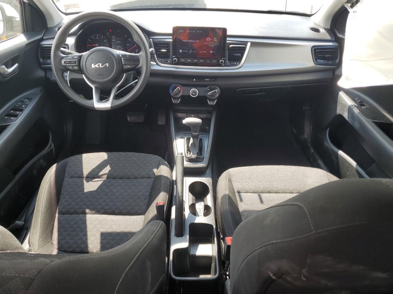 3KPA24AD7PE574460 2023 Kia Rio Lx