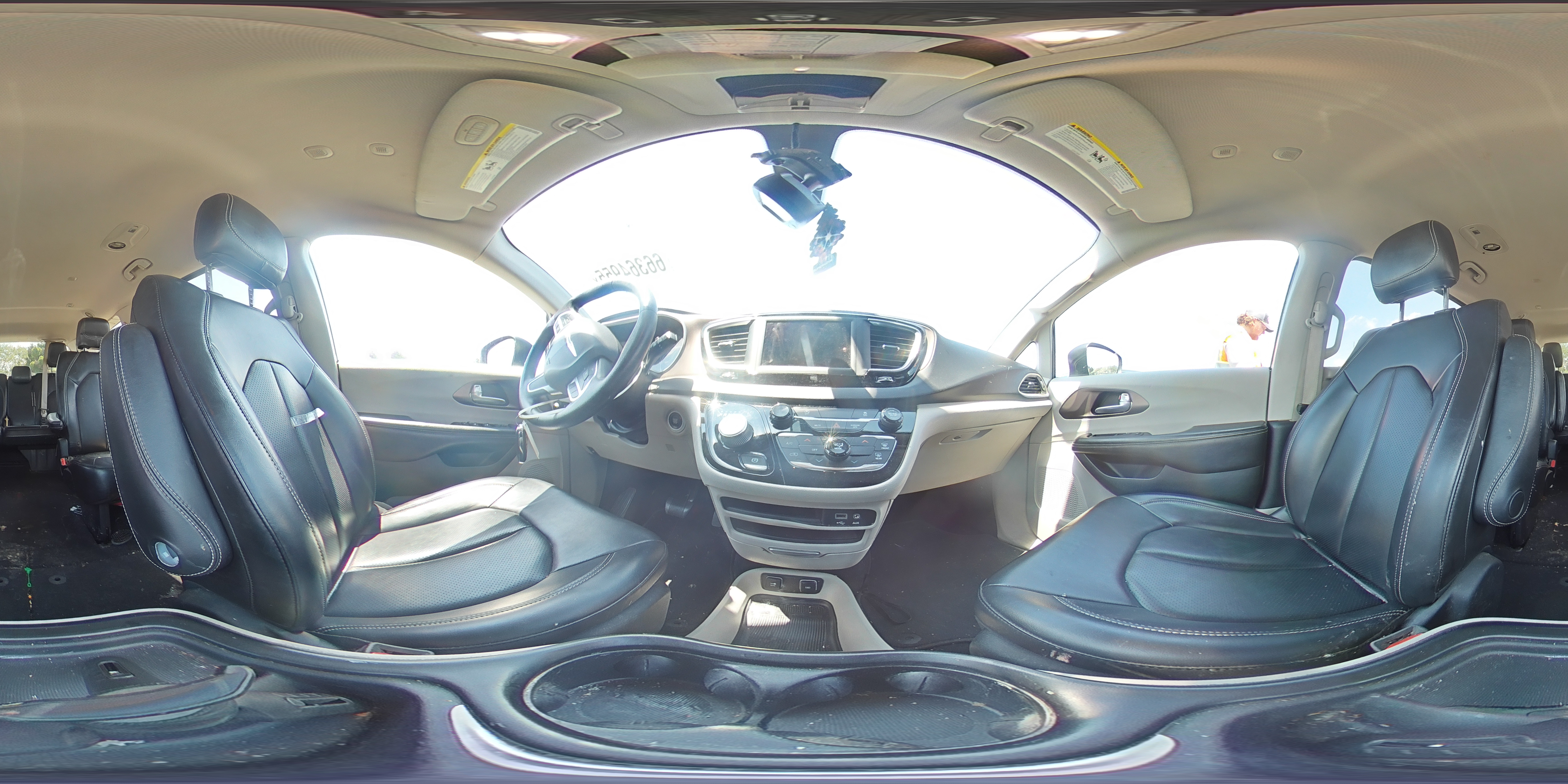 2020 Chrysler Voyager Lxi VIN: 2C4RC1DG4LR156712 Lot: 66364955