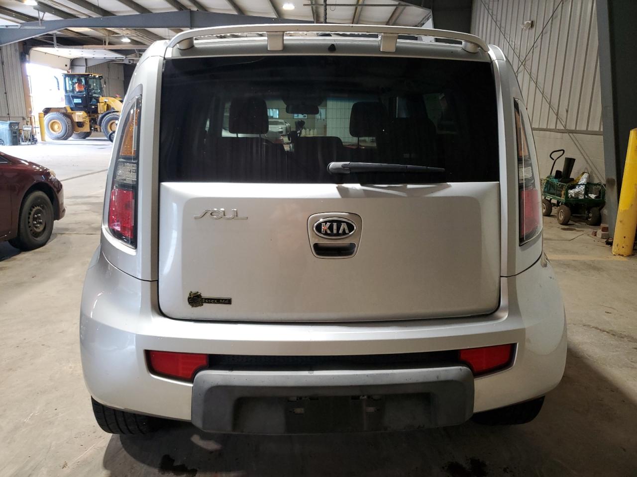 2010 Kia Soul + VIN: KNDJT2A22A7050625 Lot: 64998855