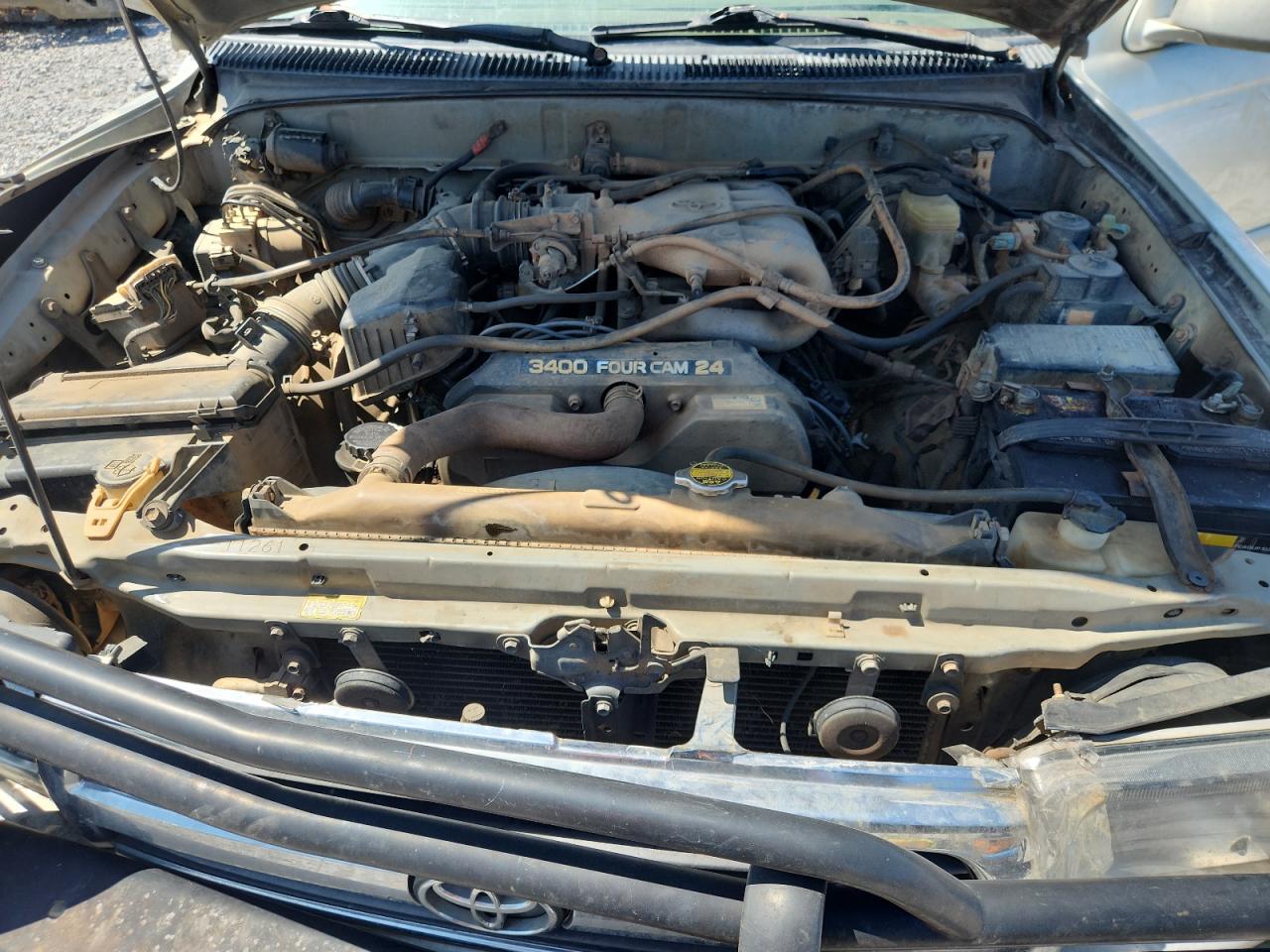 1999 Toyota 4Runner Limited VIN: JT3GN87R0X0135223 Lot: 64311835