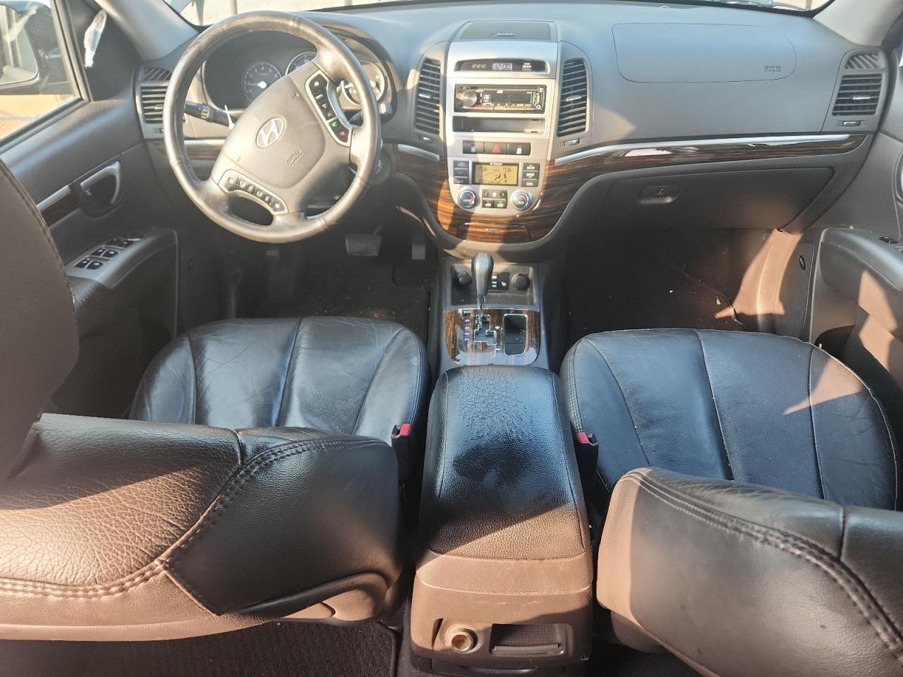 5XYZK3AB7BG014073 2011 Hyundai Santa Fe Limited