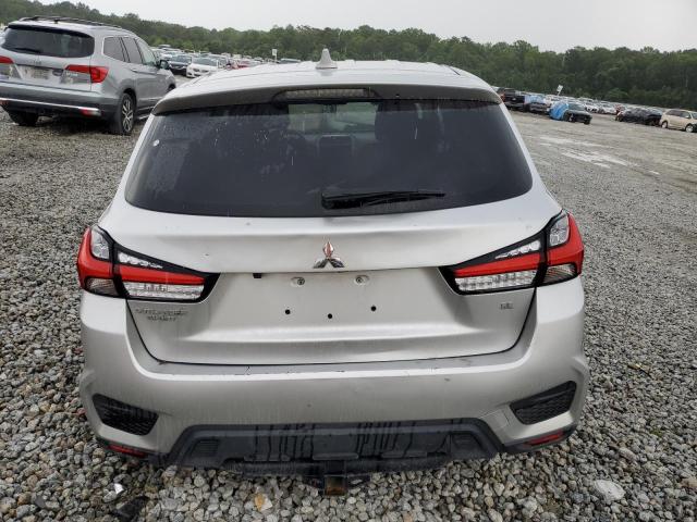  MITSUBISHI OUTLANDER 2021 Srebrny