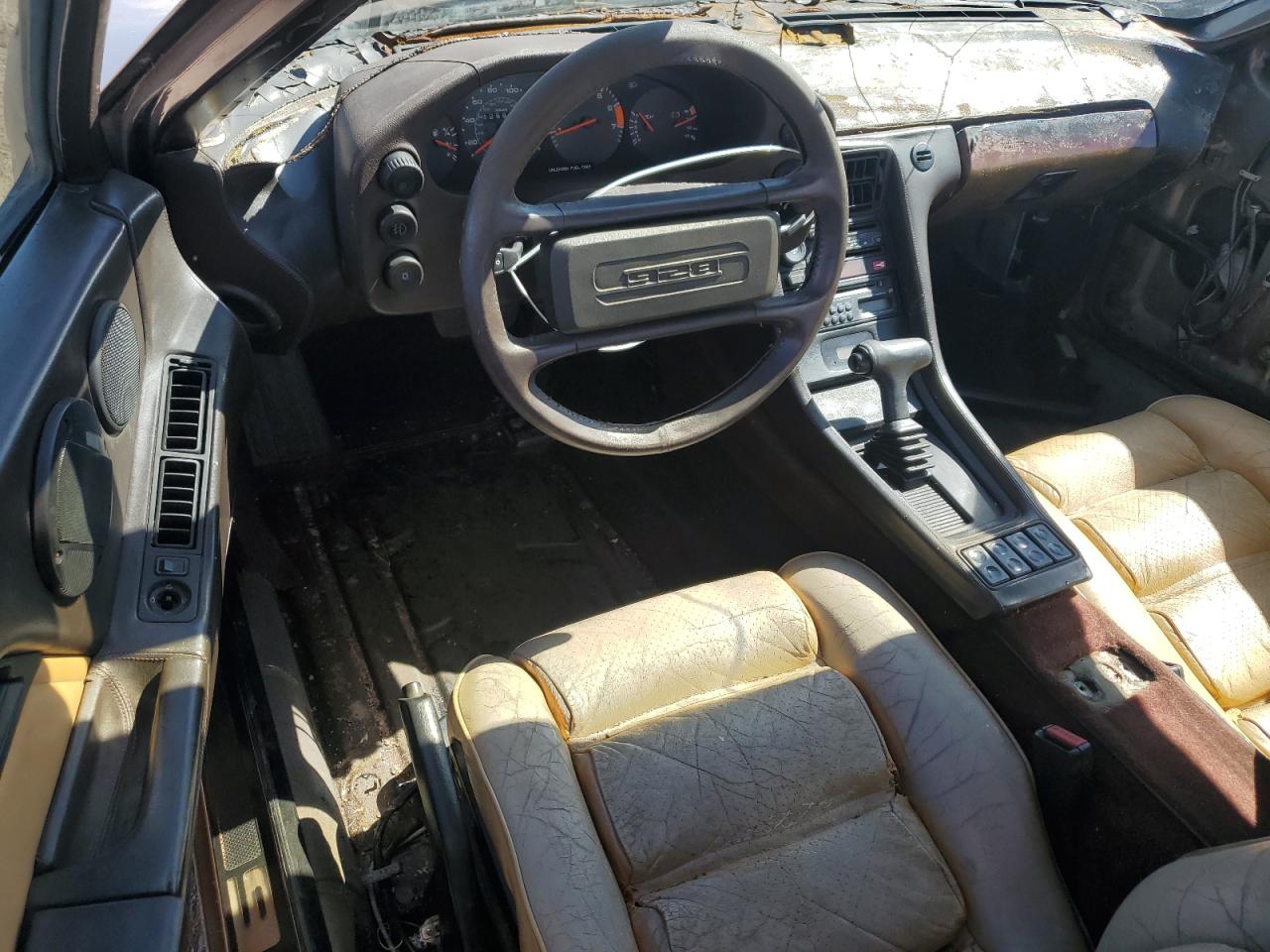 1984 Porsche 928 S VIN: WP0JB0929ES860736 Lot: 63927165
