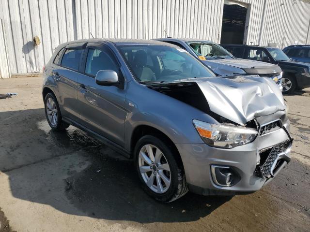  MITSUBISHI OUTLANDER 2015 Szary