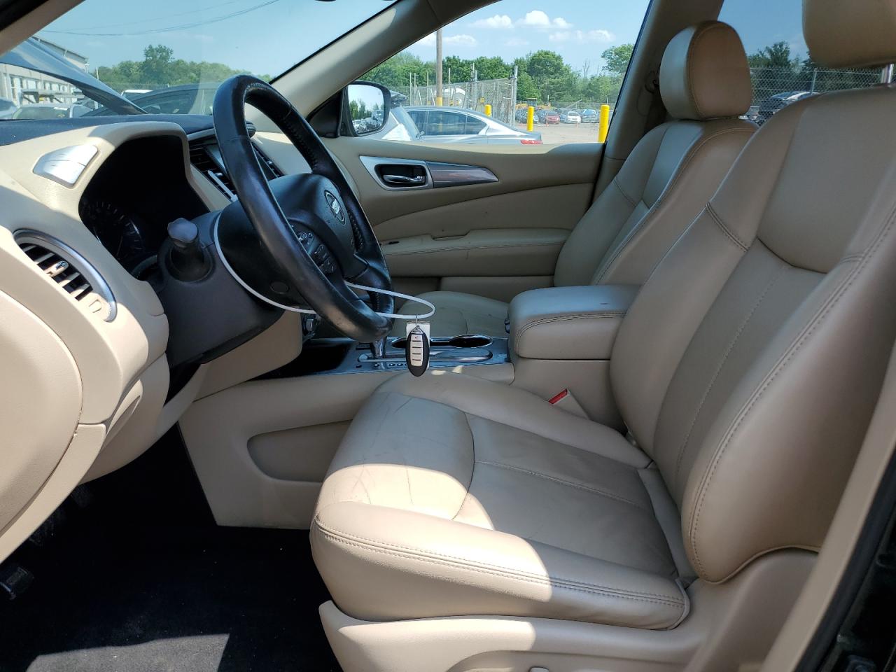 2018 Nissan Pathfinder S VIN: 5N1DR2MN0JC660687 Lot: 63310735