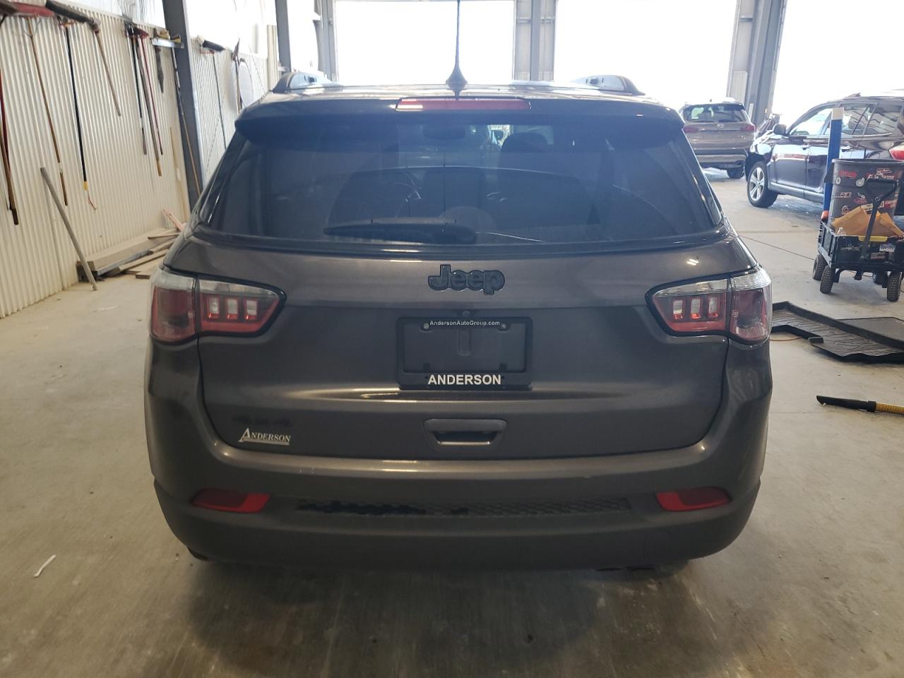 2019 Jeep Compass Latitude VIN: 3C4NJDBB7KT807145 Lot: 63225725