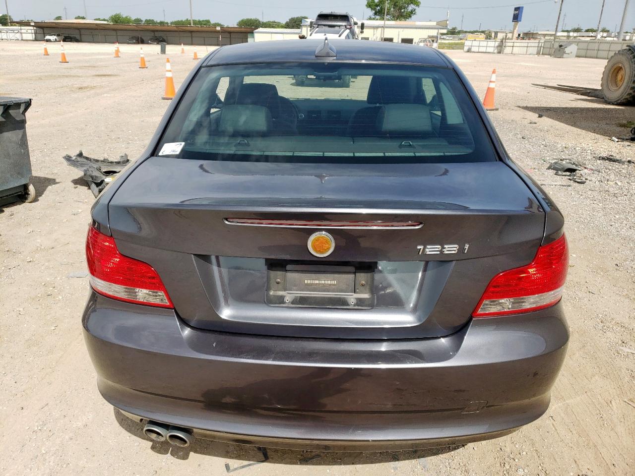 2008 BMW 128 I VIN: WBAUP73588VF09412 Lot: 63203795