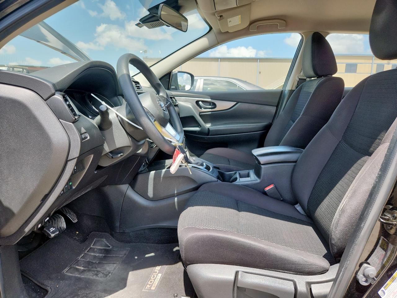 2022 Nissan Rogue Sport S VIN: JN1BJ1AW1NW683137 Lot: 63849575