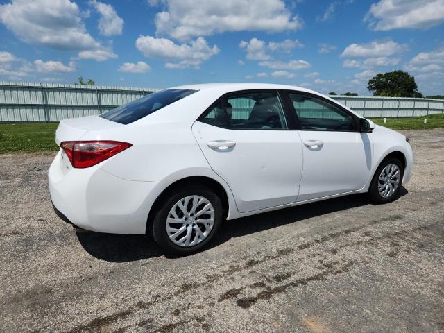  TOYOTA COROLLA 2017 Biały