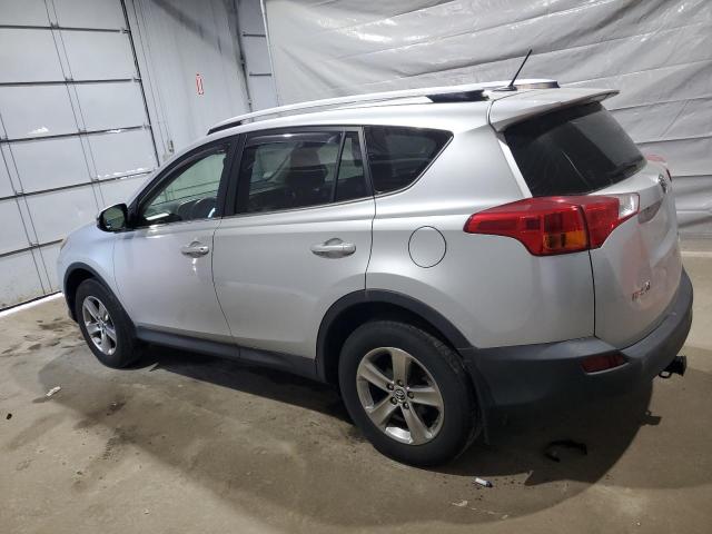  TOYOTA RAV4 2015 Srebrny