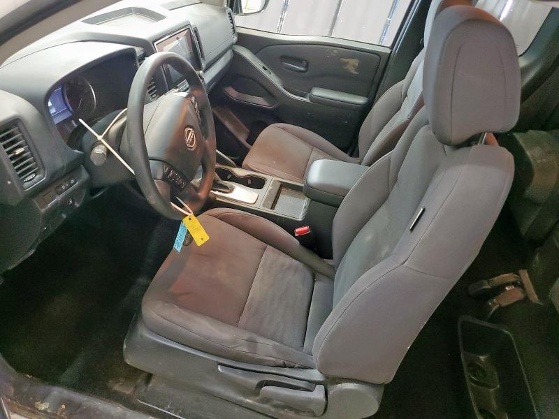  NISSAN FRONTIER 2024 Biały