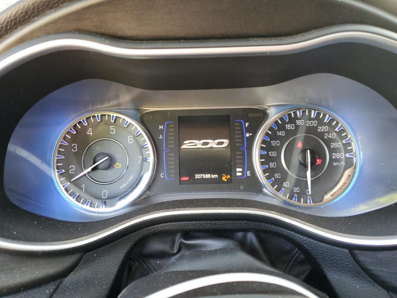 2015 Chrysler 200 Lx VIN: 1C3CCCFB1FN737318 Lot: 65138295
