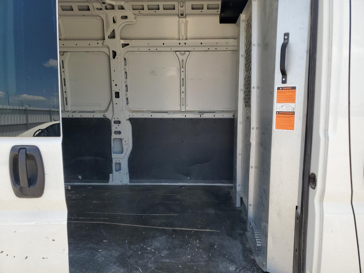 2016 Ram Promaster 3500 3500 High VIN: 3C6URVHG0GE107550 Lot: 63628365