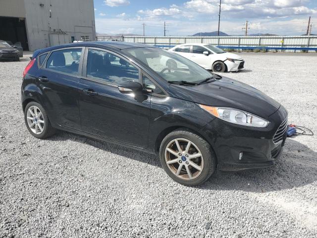  FORD FIESTA 2016 Черный