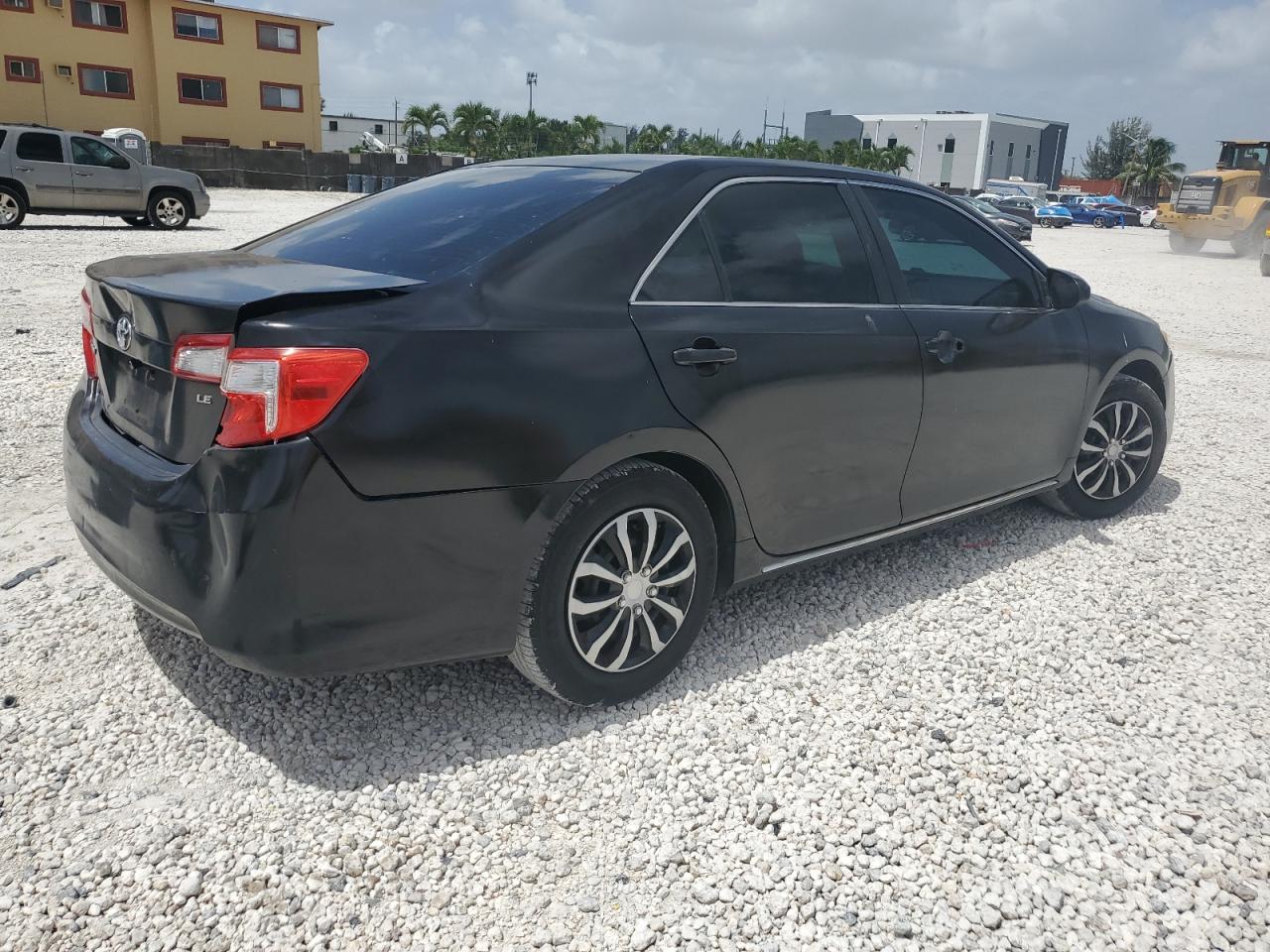 4t1bf1fk5du231587 4T1BF1FK5DU231587 2013 Toyota Camry L