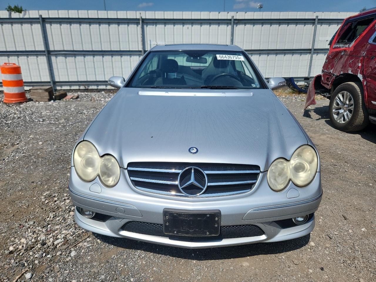 2008 Mercedes-Benz Clk 550 VIN: WDBTJ72H88F258392 Lot: 66436755