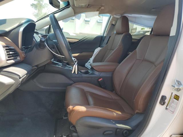  SUBARU OUTBACK 2021 Белы