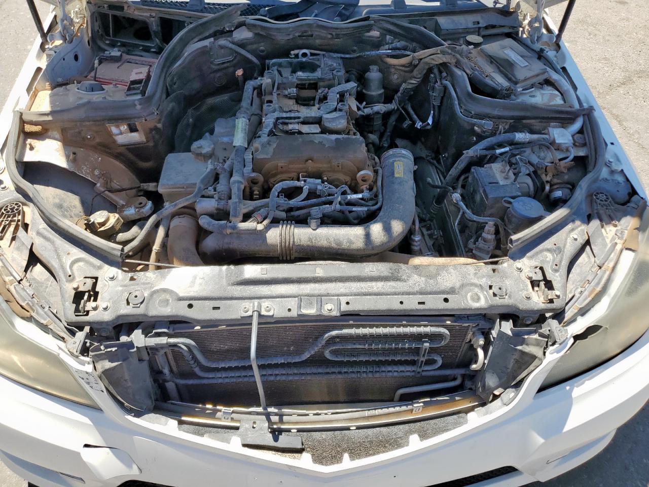 2013 Mercedes-Benz C 250 VIN: WDDGF4HB3DR297556 Lot: 66558405