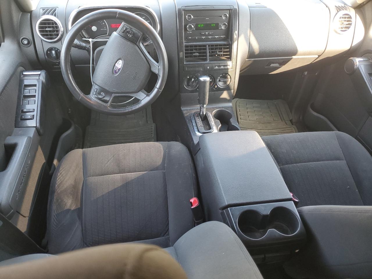2009 Ford Explorer Xlt VIN: 1FMEU73E69UA07112 Lot: 63556445