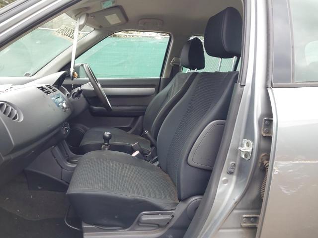 2005 SUZUKI SWIFT GL