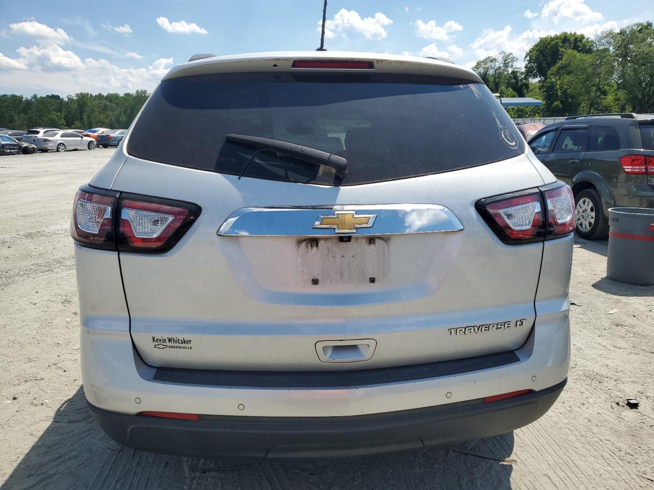 2015 Chevrolet Traverse Lt VIN: 1GNKRGKD2FJ355365 Lot: 63582415