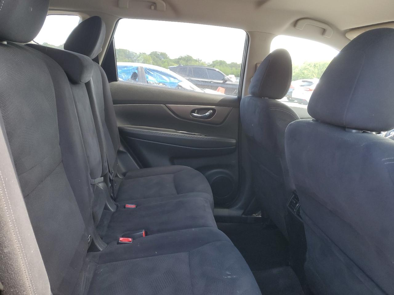 2016 Nissan Rogue S VIN: JN8AT2MV3GW136633 Lot: 65151665
