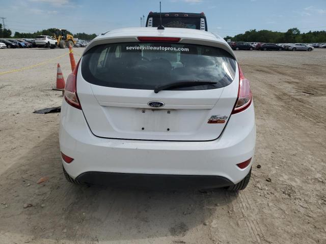  FORD FIESTA 2016 White