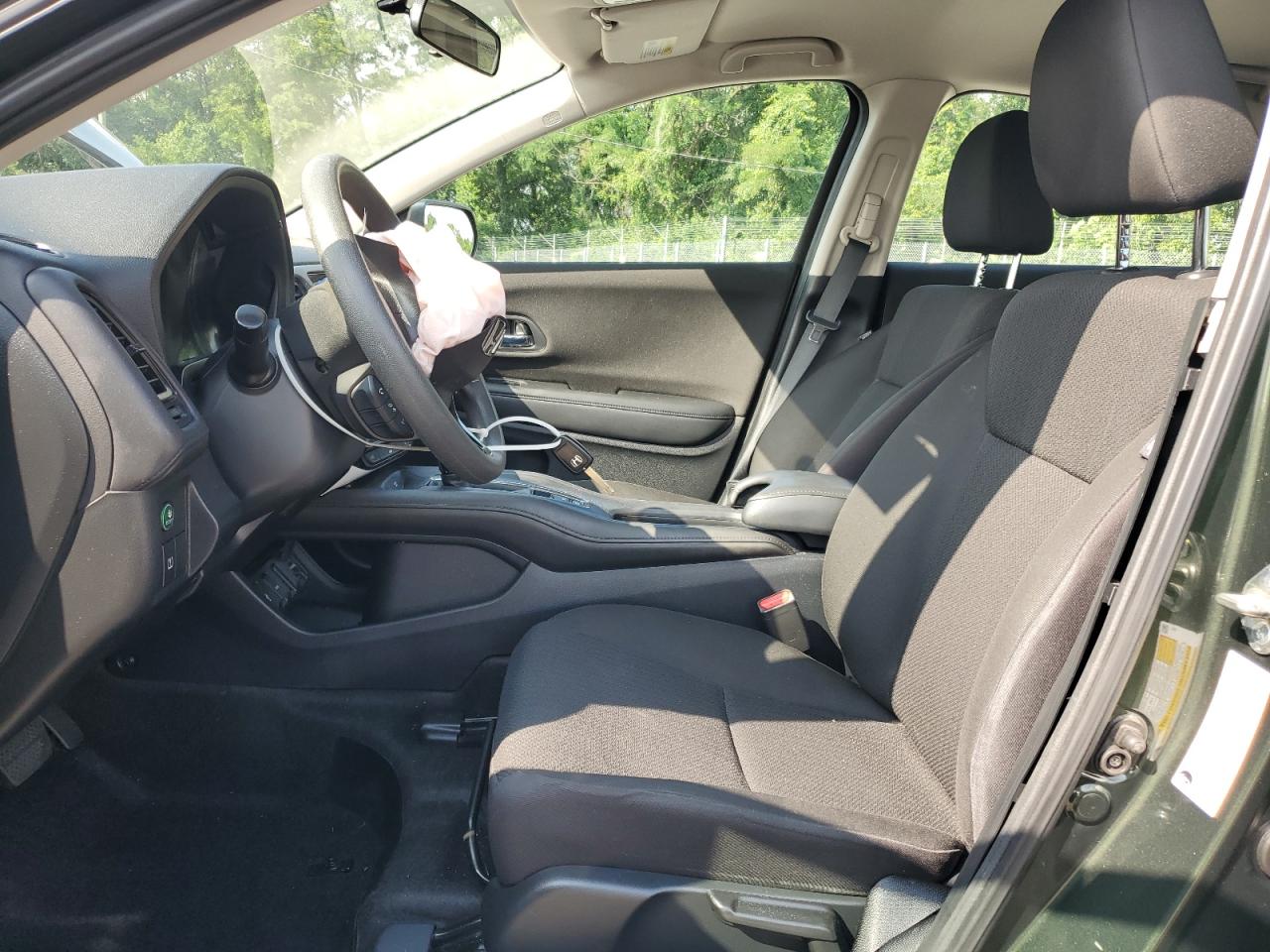 2017 Honda Hr-V Lx VIN: 3CZRU6H37HG702315 Lot: 64140955