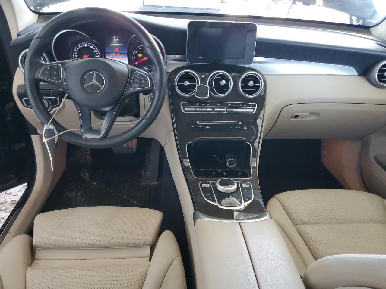 2017 Mercedes-Benz Glc 300 VIN: WDC0G4JB1HF228773 Lot: 64249805
