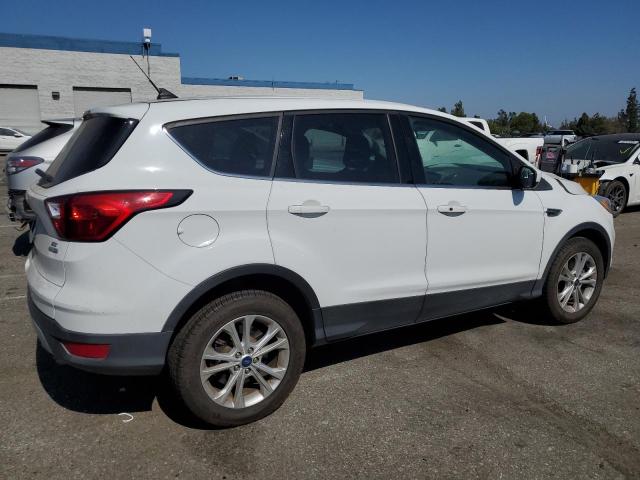  FORD ESCAPE 2019 Biały