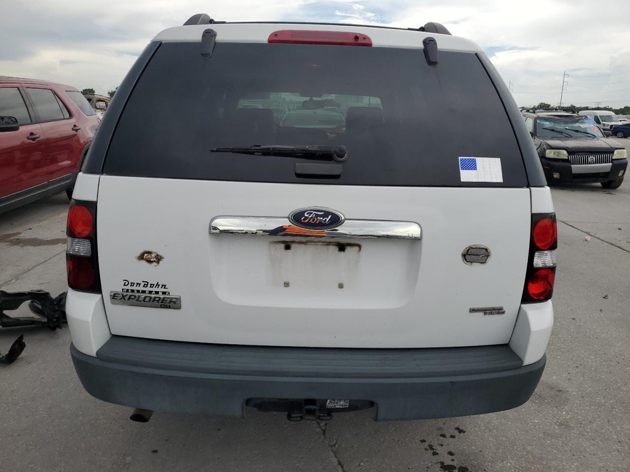 2007 Ford Explorer Xlt VIN: 1FMEU63E57UA78521 Lot: 64180775