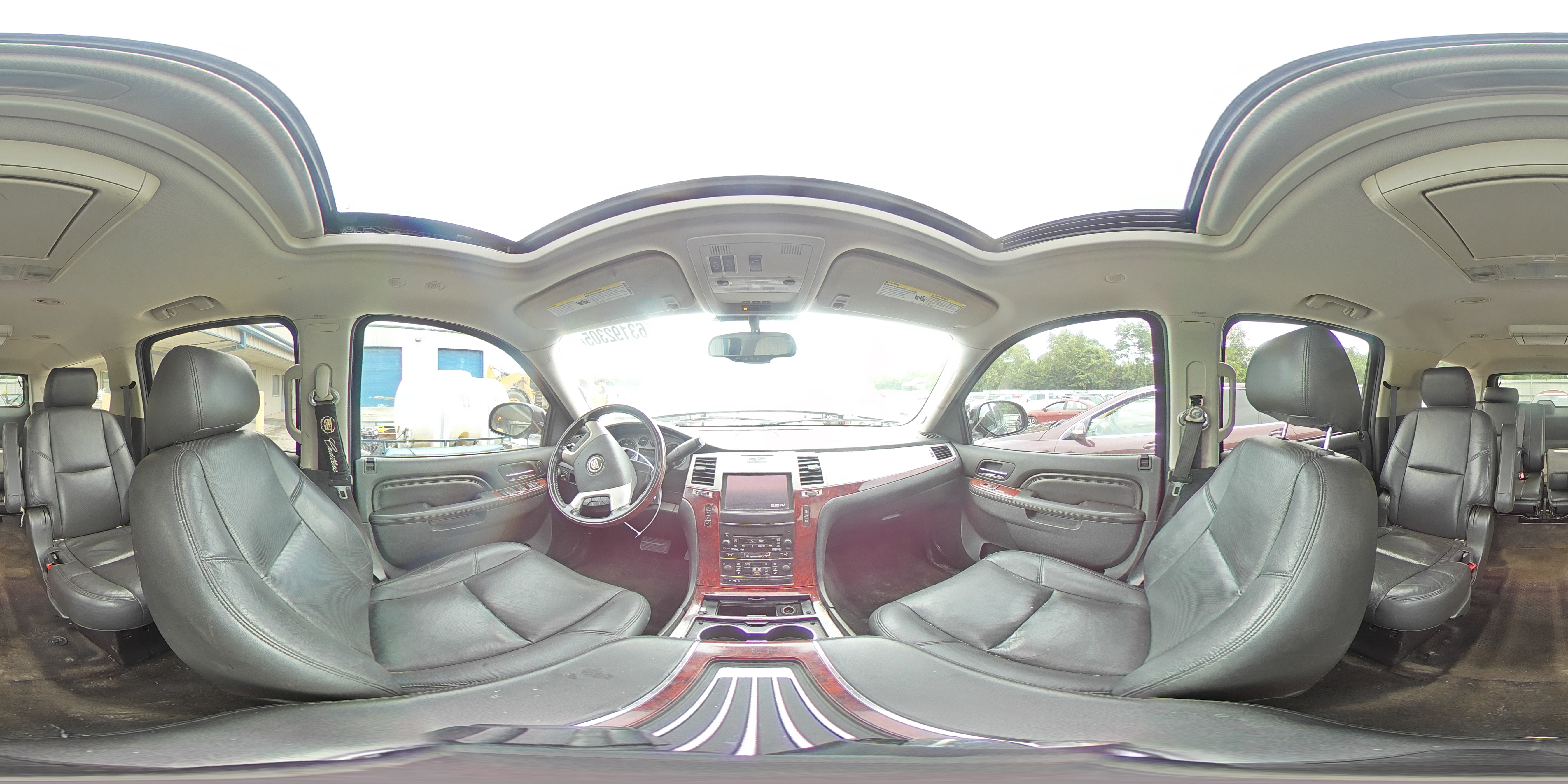2013 Cadillac Escalade Esv Luxury VIN: 1GYS4HEFXDR366648 Lot: 63192305