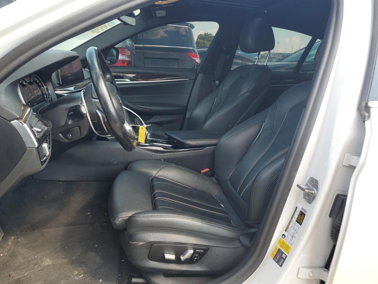 2019 BMW 530E VIN: WBAJA9C55KB398758 Lot: 62708525
