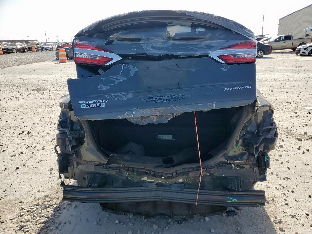 2019 Ford Fusion Titanium VIN: 3FA6P0SU6KR145073 Lot: 65284025