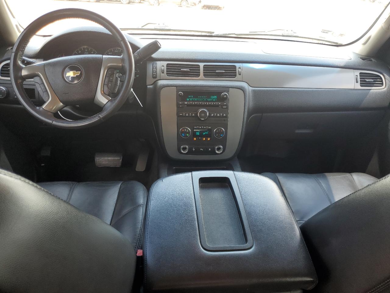 2011 Chevrolet Tahoe C1500 Lt VIN: 1GNSCBE09BR128103 Lot: 64418165